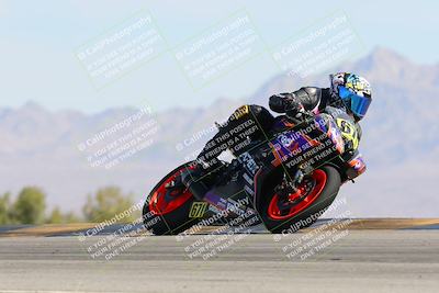 media/Mar-21-2025-CVMA Friday Practice (Fri) [[30cd4fe323]]/5-Racer 4/Session 3 Turn 9 Entry/